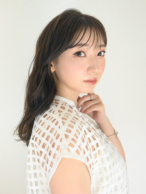 井上麻里奈